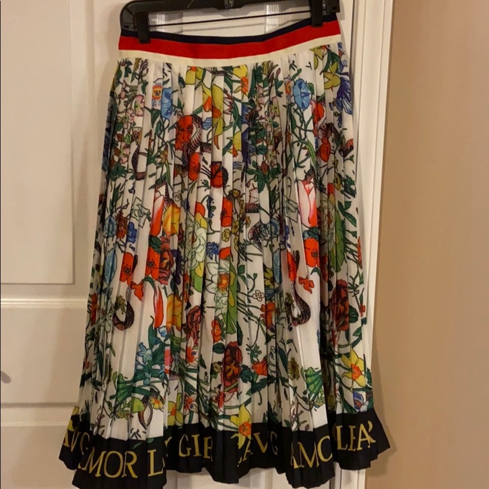 Multicolored Pleaded Skirt